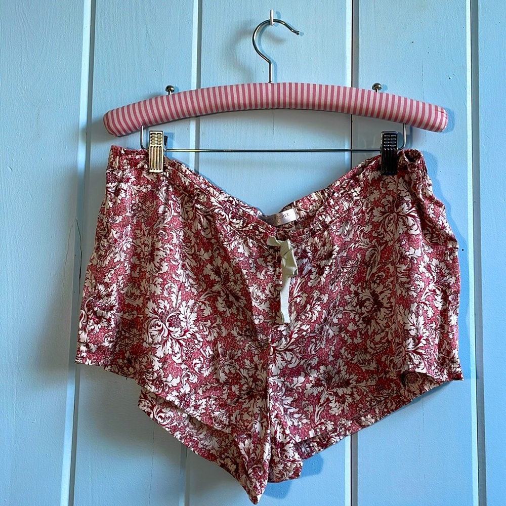 Victoria Secret 100% Silk Shorts Burgundy&Cream Paisley Women’s Size Large